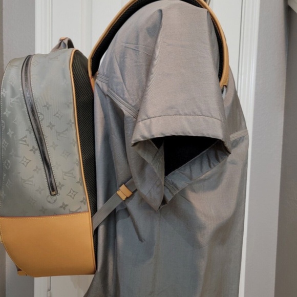 LOUIS VUITTON Monogram Titanium Canvas GM Gray LV Backpack - Picture 5 of 6